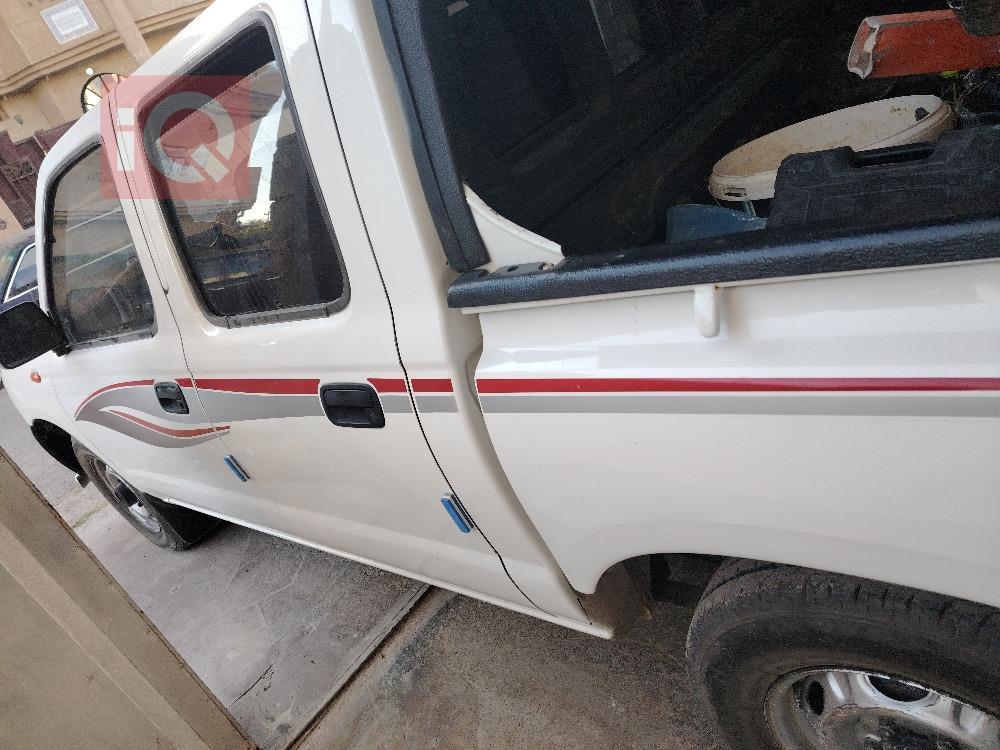 نيسان بيك اب